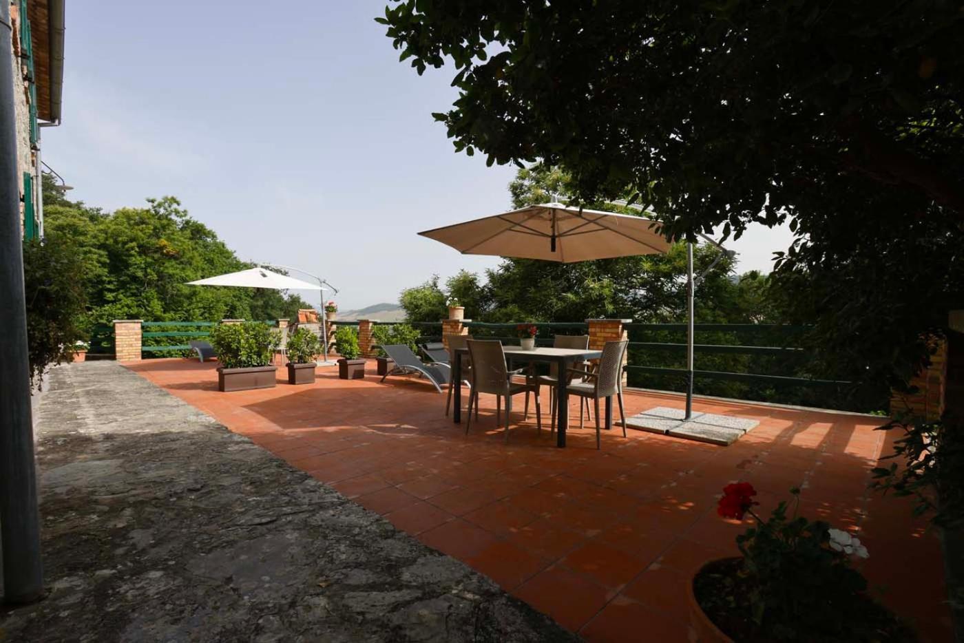 Agriturismo Casale Le Crete Acquapendente Exterior photo